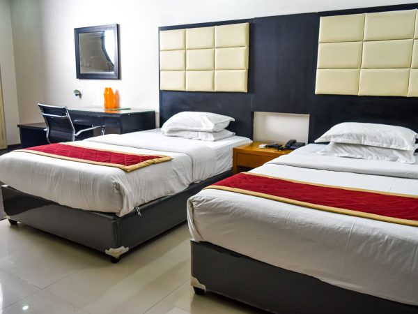 Hotelathomesuites (1)